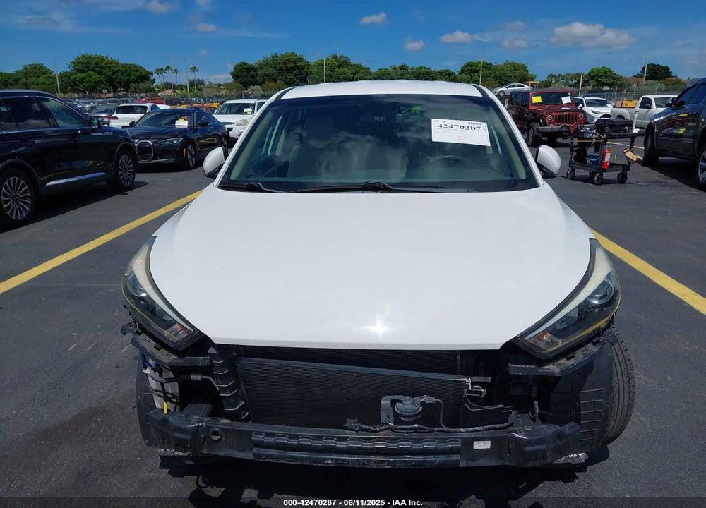 2018 HYUNDAI TUCSON SE VIN: KM8J23A48JU812380