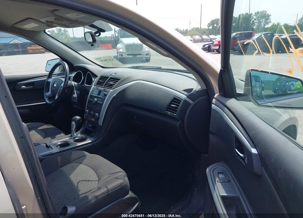2012 CHEVROLET TRAVERSE 1LT VIN: 1GNKRGED3CJ181720