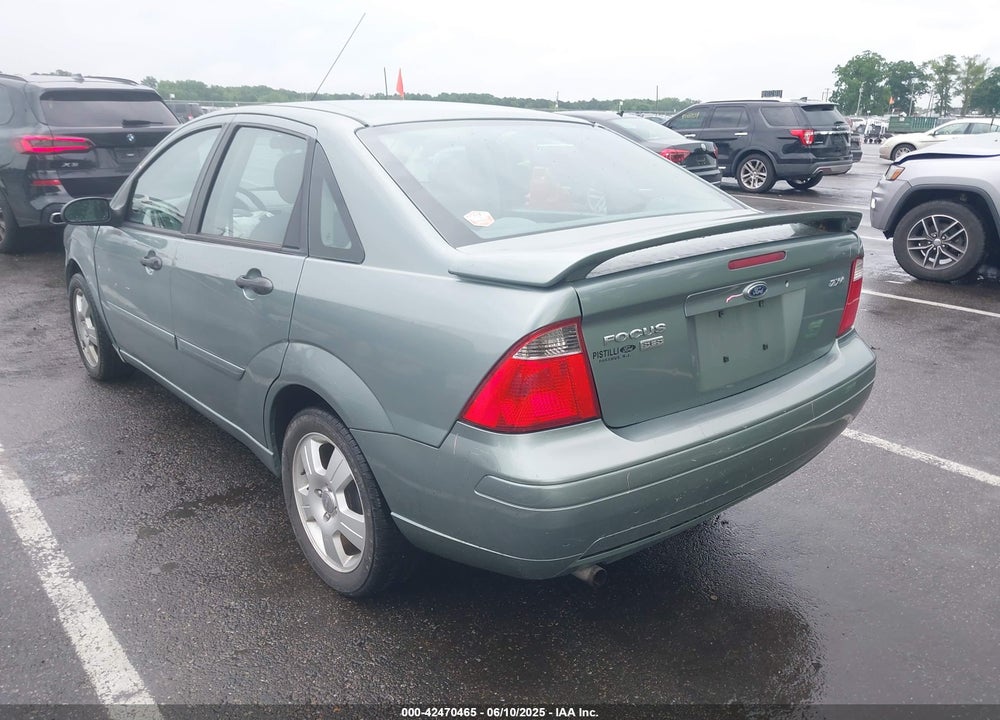 2005 FORD FOCUS ZX4 VIN: 1FAHP34N25W264840