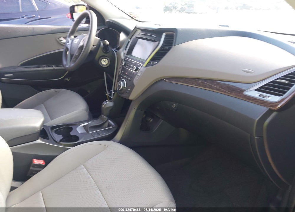 2017 HYUNDAI SANTA FE SPORT VIN: 5NMZU3LB1HH005228