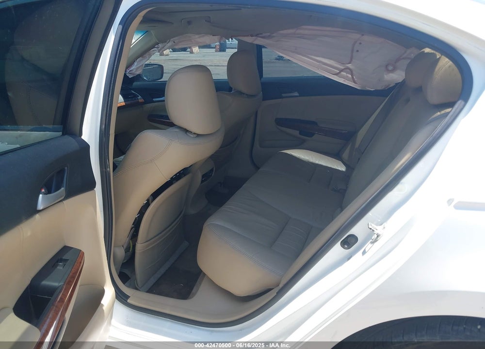 2011 HONDA ACCORD VIN: 5KBCP3F86BB004504