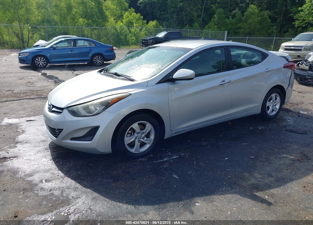 2015 HYUNDAI ELANTRA VIN: 5NPDH4AE7FH554062