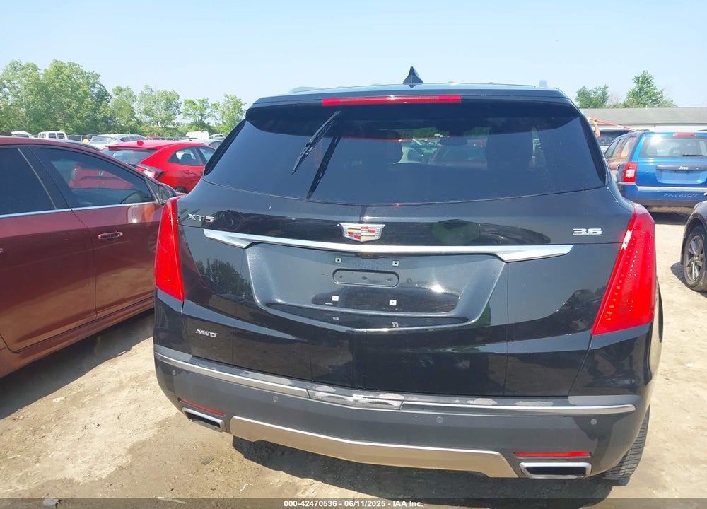 2017 CADILLAC XT5 PLATINUM VIN: 1GYKNFRS6HZ130626