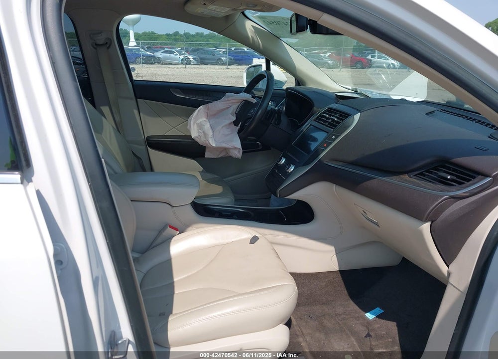 2018 LINCOLN MKC VIN: 5LMCJ3D92JUL13624