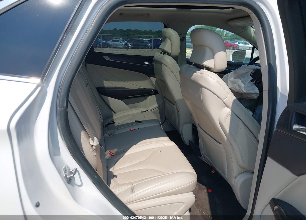 2018 LINCOLN MKC VIN: 5LMCJ3D92JUL13624