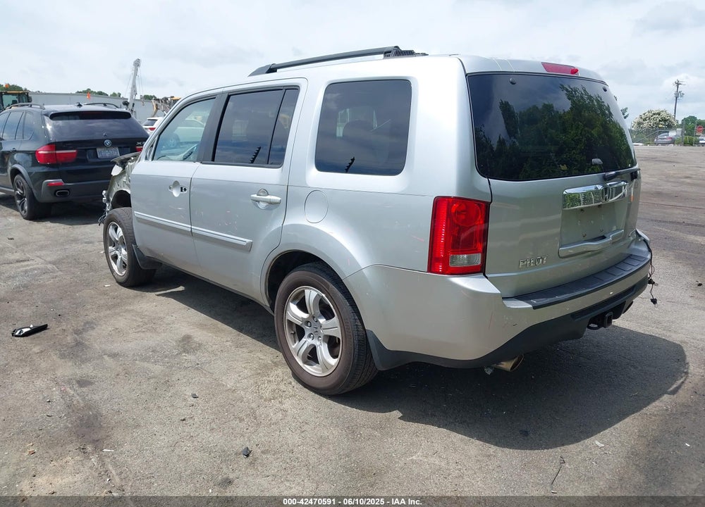 2012 HONDA PILOT EX-L VIN: 5FNYF4H57CB028070
