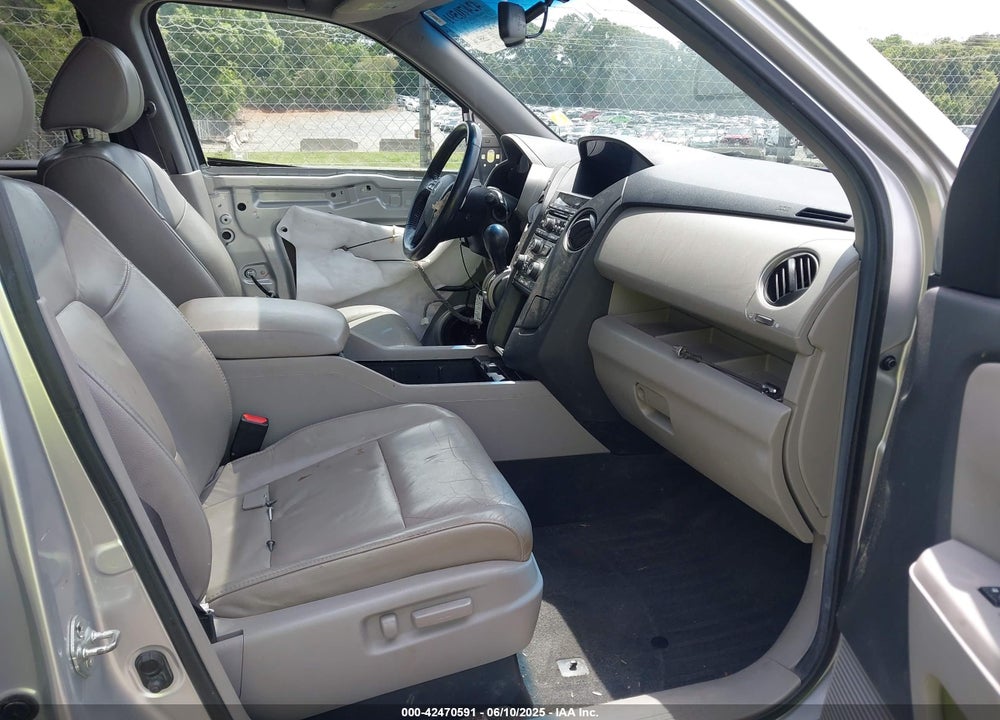 2012 HONDA PILOT EX-L VIN: 5FNYF4H57CB028070
