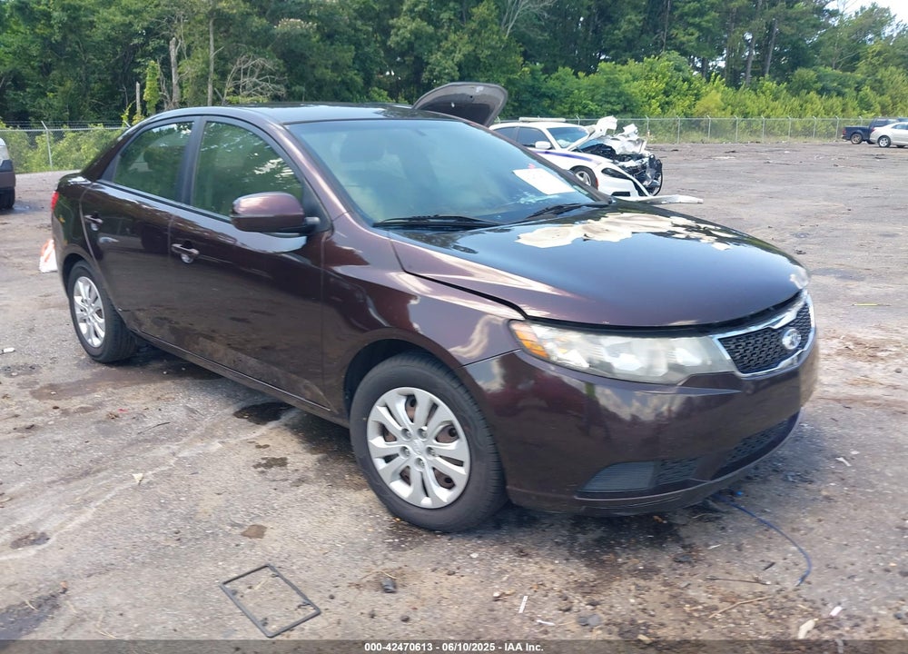 2011 KIA FORTE EX VIN: KNAFU4A24B5375916