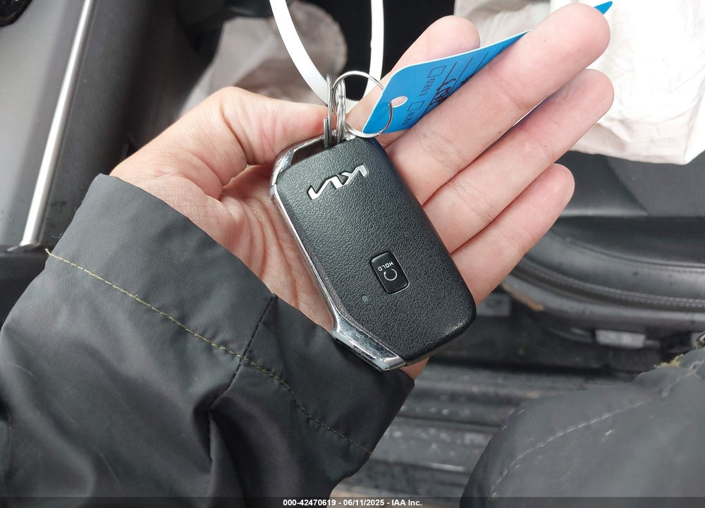 2023 KIA K5 VIN: 5XXG64J27PG219955
