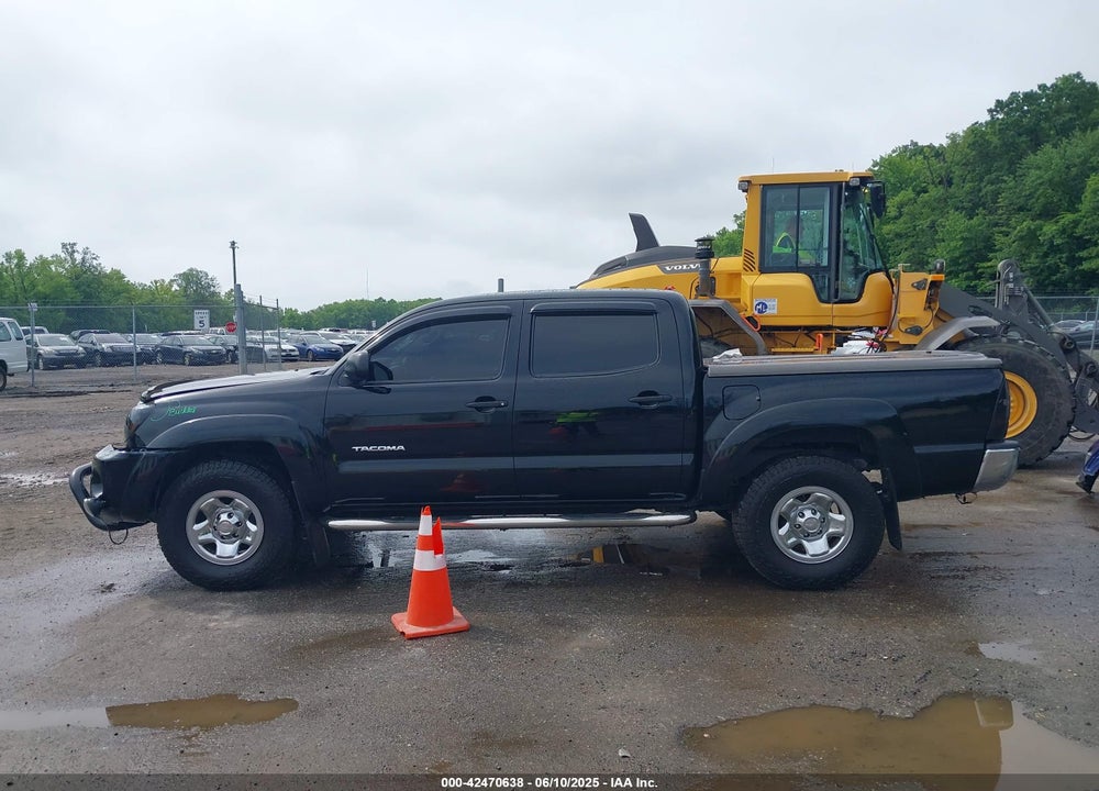 2011 TOYOTA TACOMA BASE V6 VIN: 3TMLU4EN9BM058136