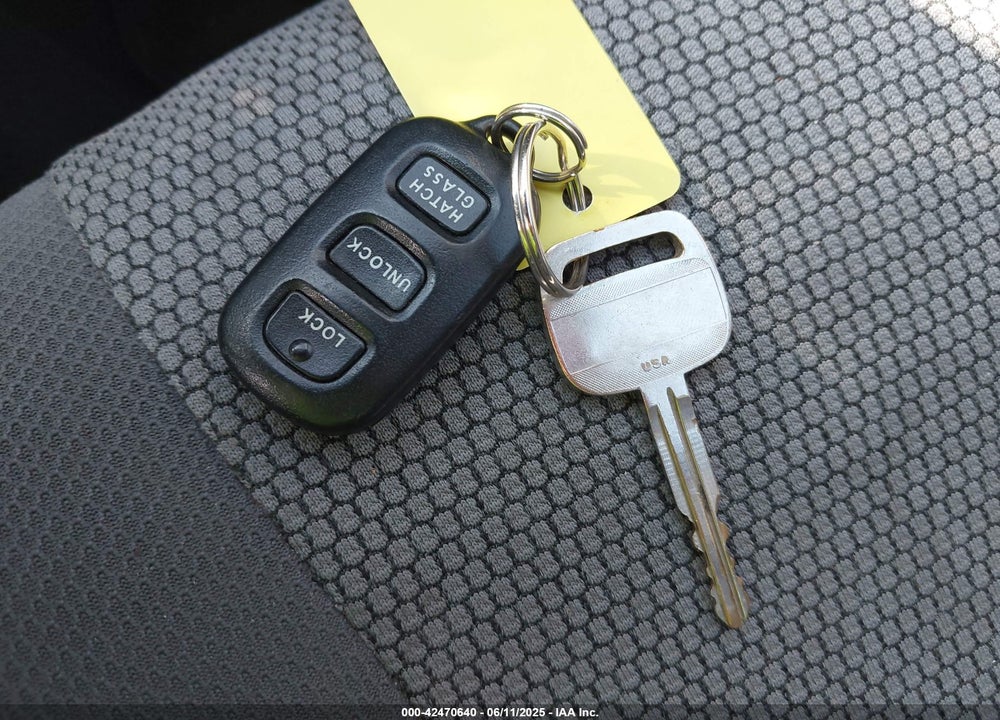 2006 PONTIAC VIBE VIN: 5Y2SL65806Z447868