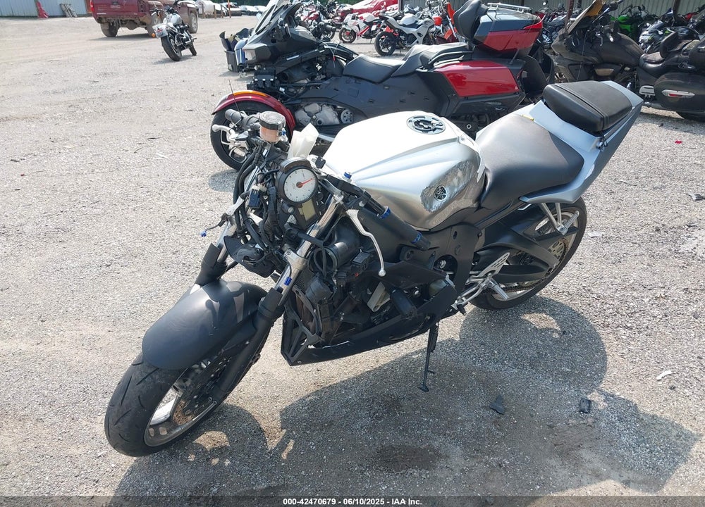 2003 YAMAHA YZFR6 L VIN: JYARJ06E13A004690