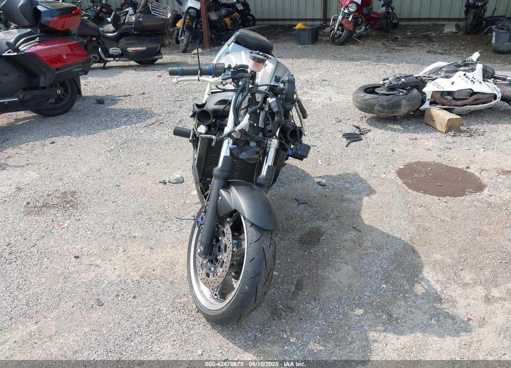 2003 YAMAHA YZFR6 L VIN: JYARJ06E13A004690