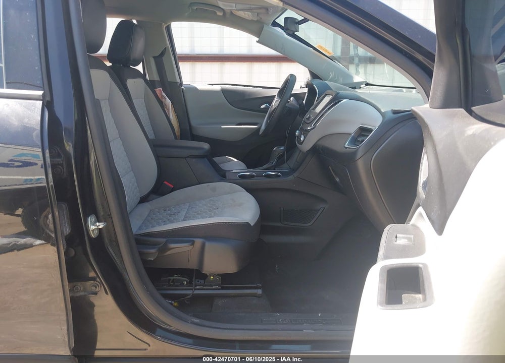 2018 CHEVROLET EQUINOX LS VIN: 2GNAXHEV6J6312763