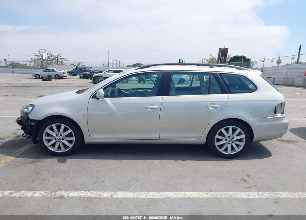 2011 VOLKSWAGEN JETTA SPORTWAGEN VIN: 3VWPZ7AJ2BM722636