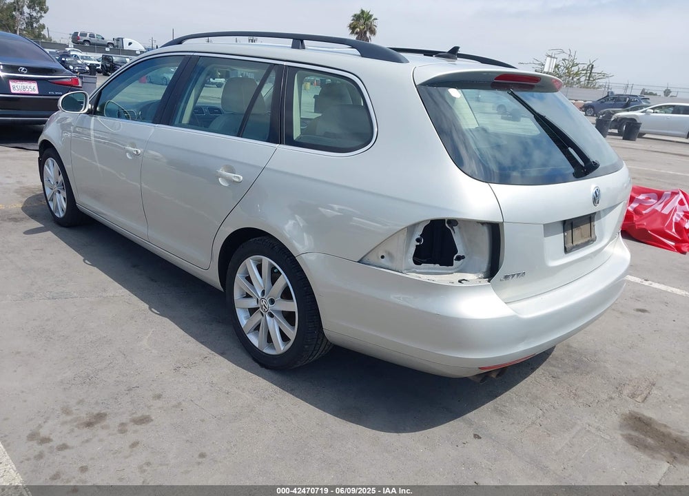 2011 VOLKSWAGEN JETTA SPORTWAGEN VIN: 3VWPZ7AJ2BM722636