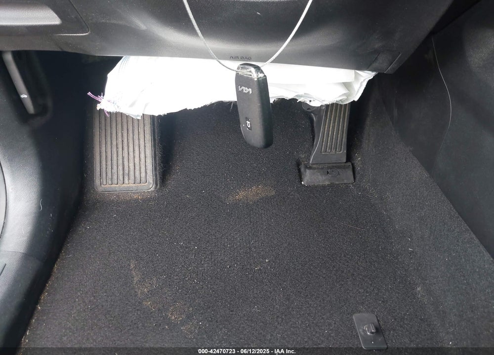 2022 KIA SORENTO HYBRID VIN: KNDRG4LG2N5092371