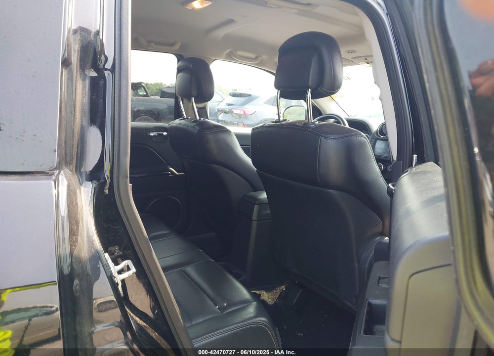 2012 JEEP COMPASS VIN: 1C4NJCCB5CD507443