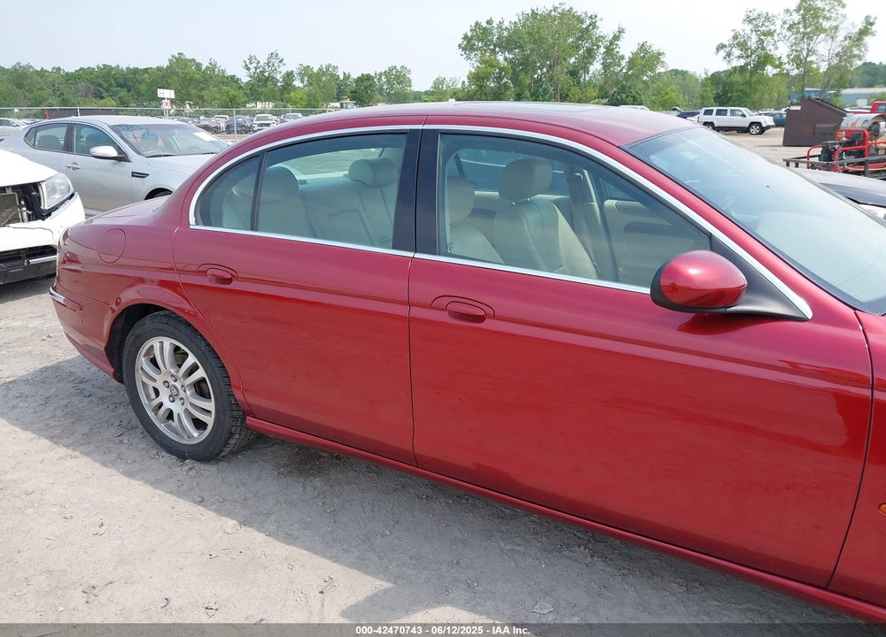 2004 JAGUAR S-TYPE 4.2 VIN: SAJEA01U44HM96417