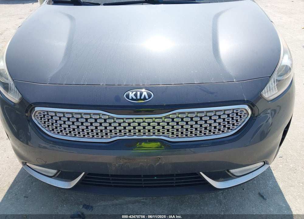 2018 KIA NIRO EX VIN: KNDCC3LC1J5137898