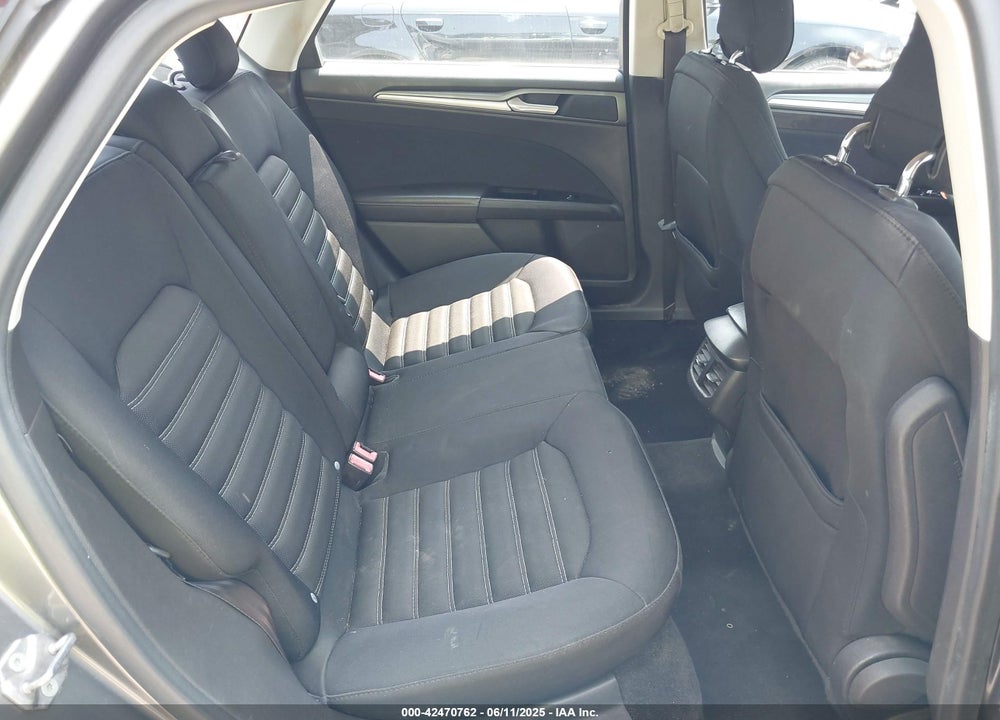 2013 FORD FUSION VIN: 3FA6P0H71DR239995