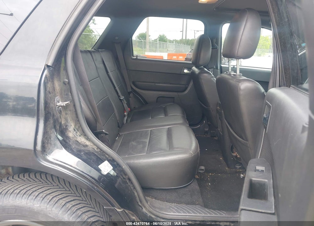 2010 FORD ESCAPE VIN: 1FMCU9EG3AKD26064