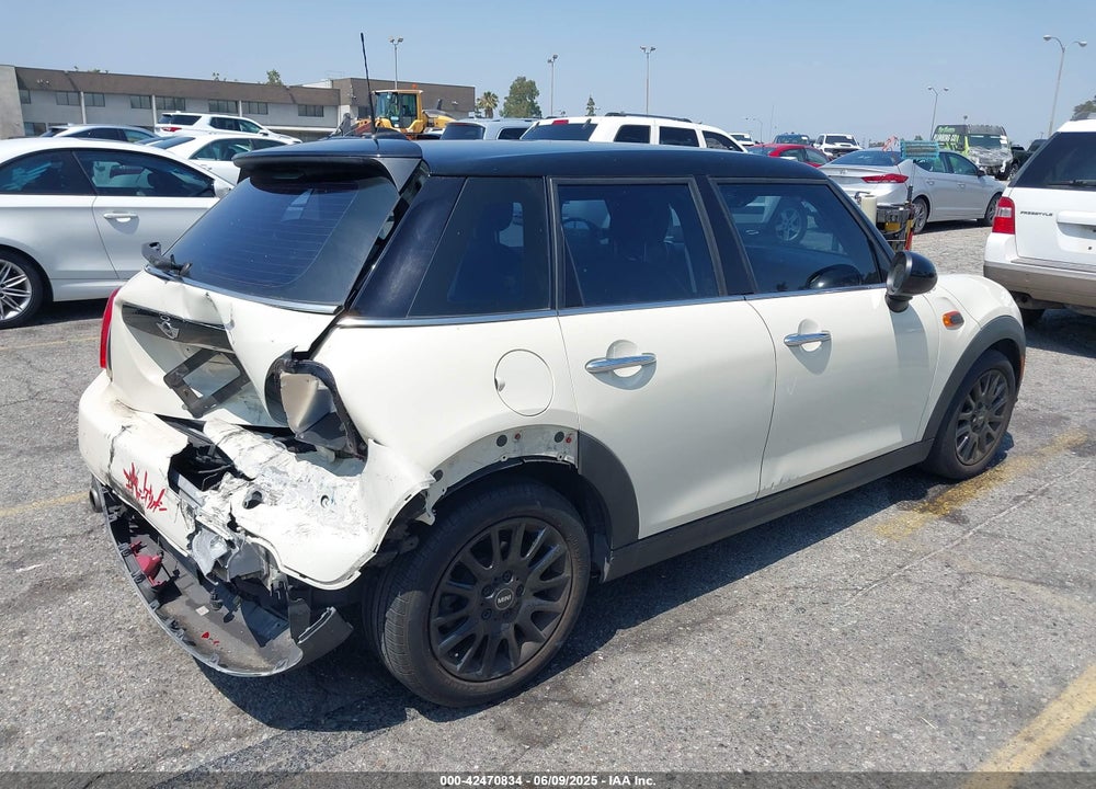 2018 MINI COOPER VIN: WMWXU1C54J2F79919