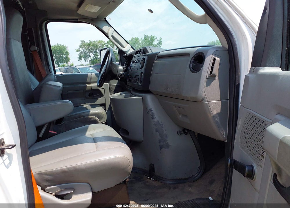 2013 FORD E-350 CUTAWAY VIN: 1FDWE3FLXDDB20591