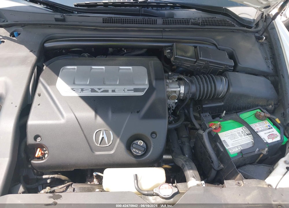 2008 ACURA TL 3.2 VIN: 19UUA66208A026521