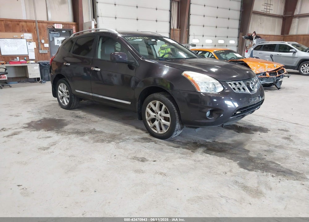 2013 NISSAN ROGUE SV W/SL PKG VIN: JN8AS5MV3DW629745