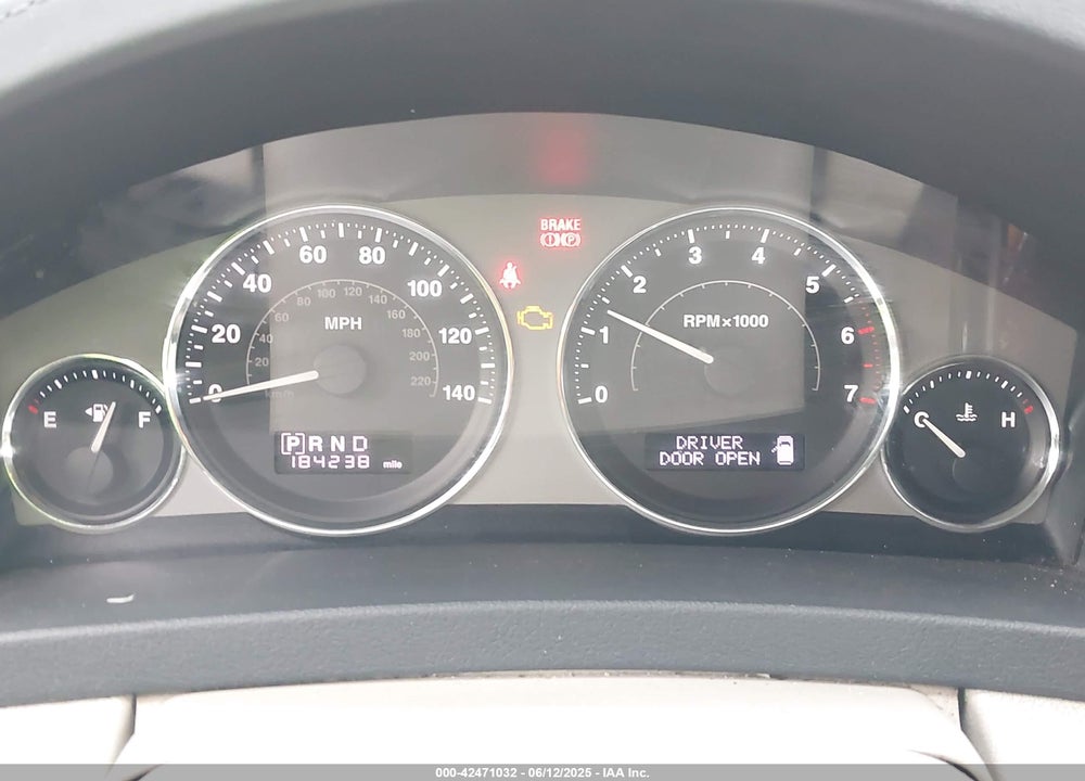 2010 JEEP GRAND CHEROKEE VIN: 1J4RR5GT2AC138675