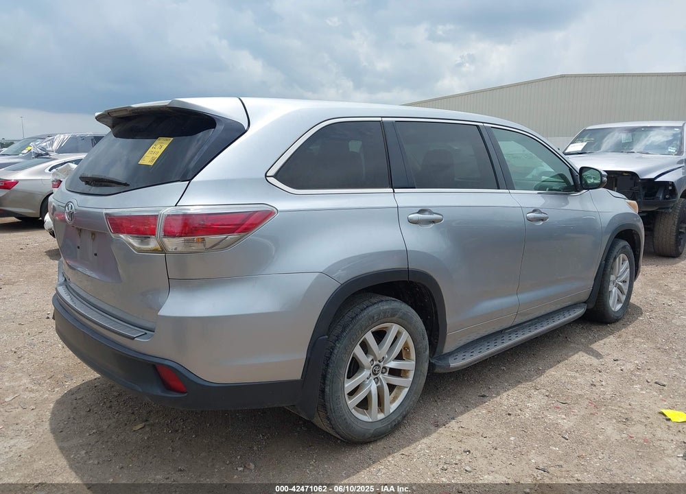 2016 TOYOTA HIGHLANDER LE VIN: 5TDZARFH8GS021479