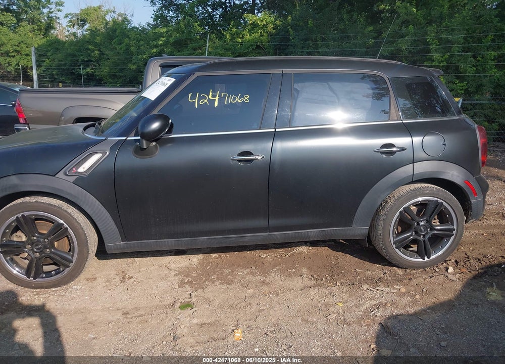 2014 MINI COOPER COUNTRYMAN VIN: WMWZC3C5XEWP27462
