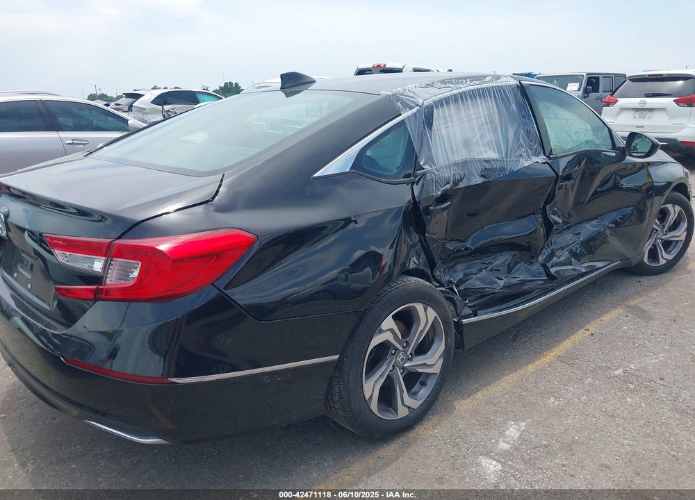 2018 HONDA ACCORD VIN: 1HGCV1F43JA018309