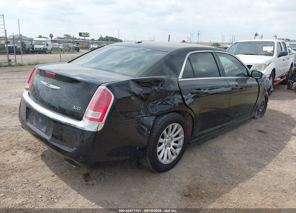 2013 CHRYSLER 300 MOTOWN VIN: 2C3CCAAG4DH743322