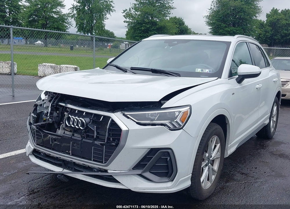 2024 AUDI Q3 VIN: WA1EECF34R1033594