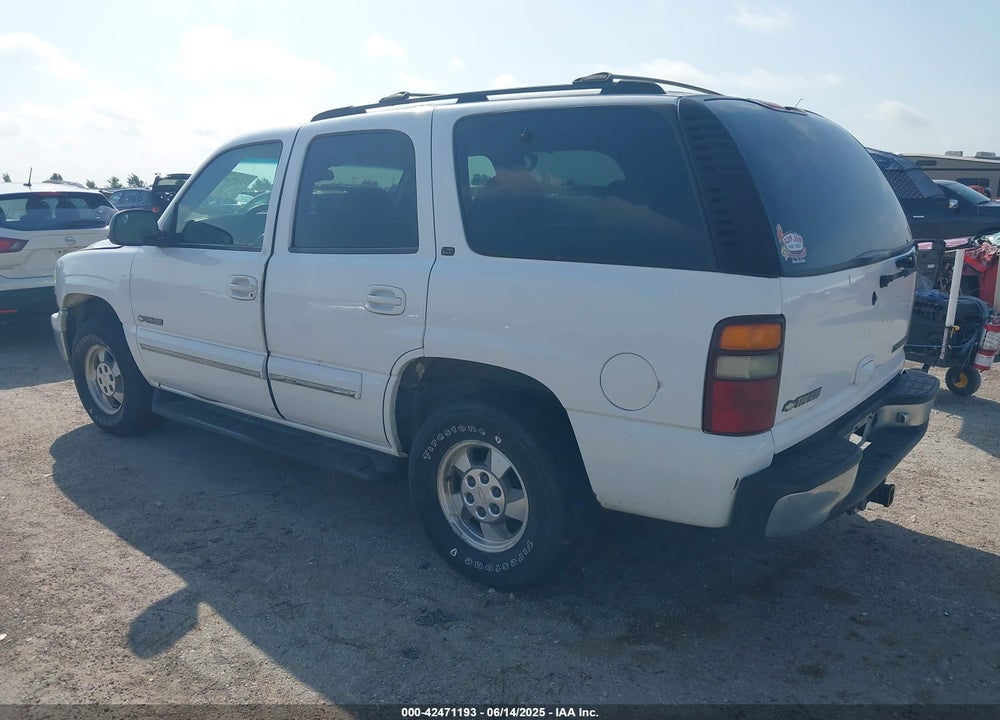 2001 CHEVROLET TAHOE LT VIN: 1GNEC13T61R112072
