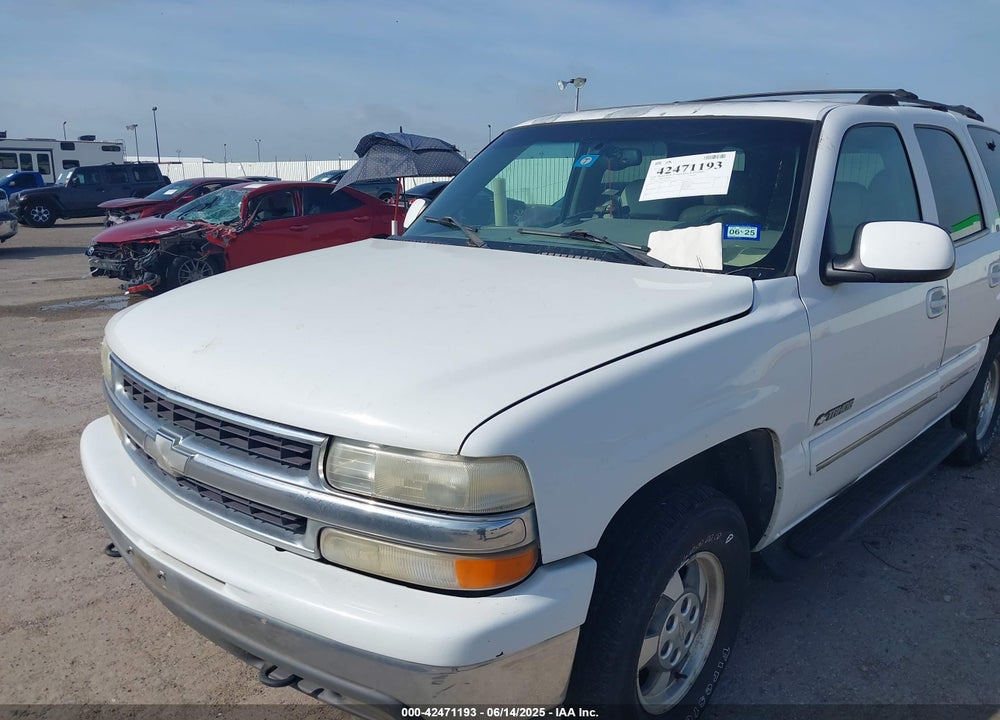 2001 CHEVROLET TAHOE LT VIN: 1GNEC13T61R112072