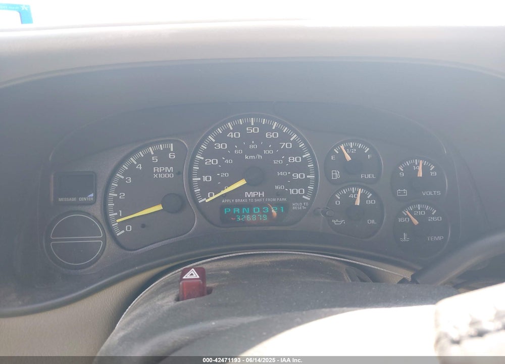 2001 CHEVROLET TAHOE LT VIN: 1GNEC13T61R112072