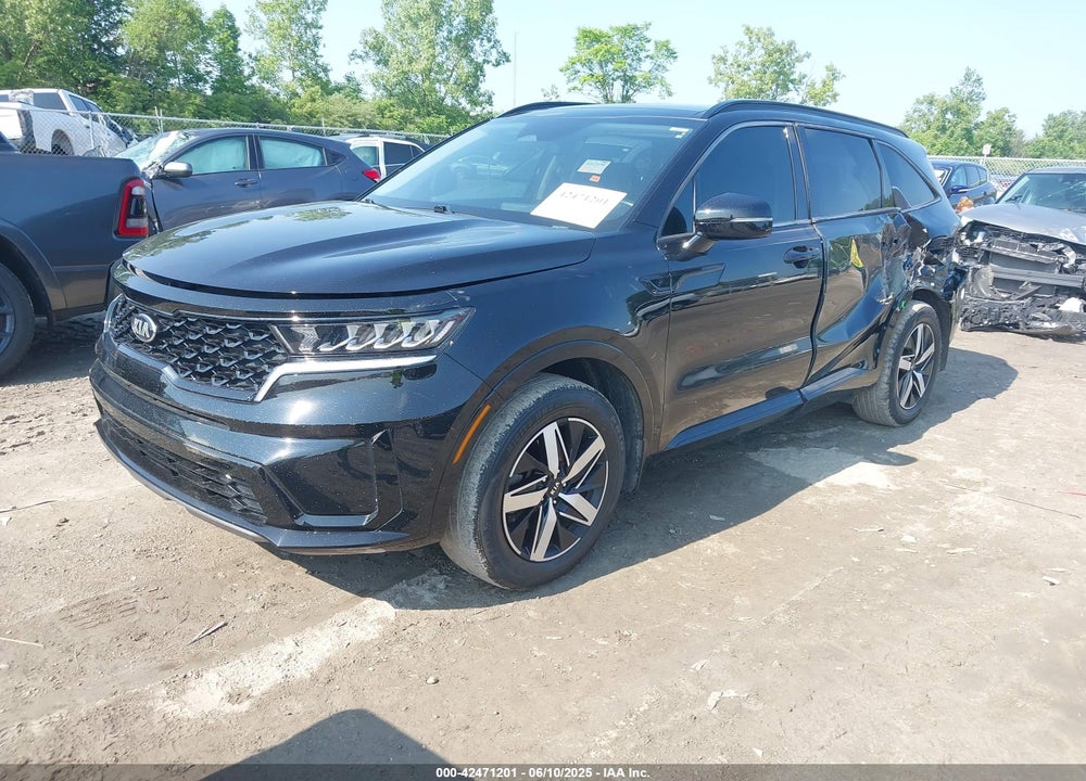 2021 KIA SORENTO VIN: 5XYRL4LC8MG039141