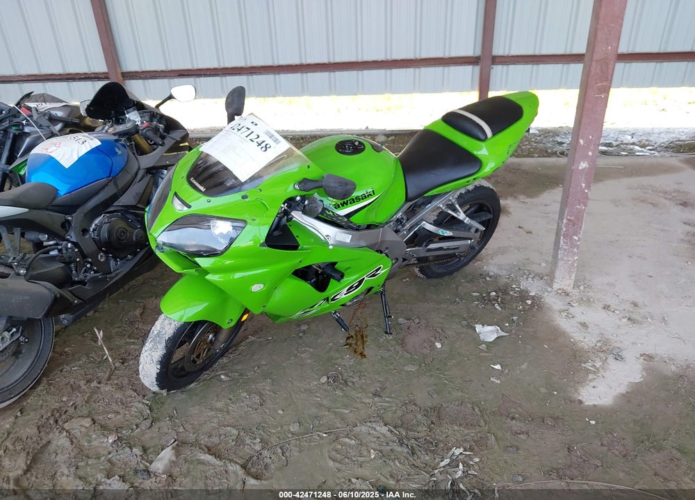 2003 KAWASAKI ZX900 F1 ZX-9R VIN: JKAZX2F143A007105