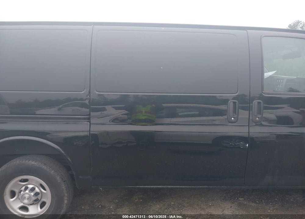 2018 CHEVROLET EXPRESS 2500 WORK VAN VIN: 1GCWGAFP0J1250723