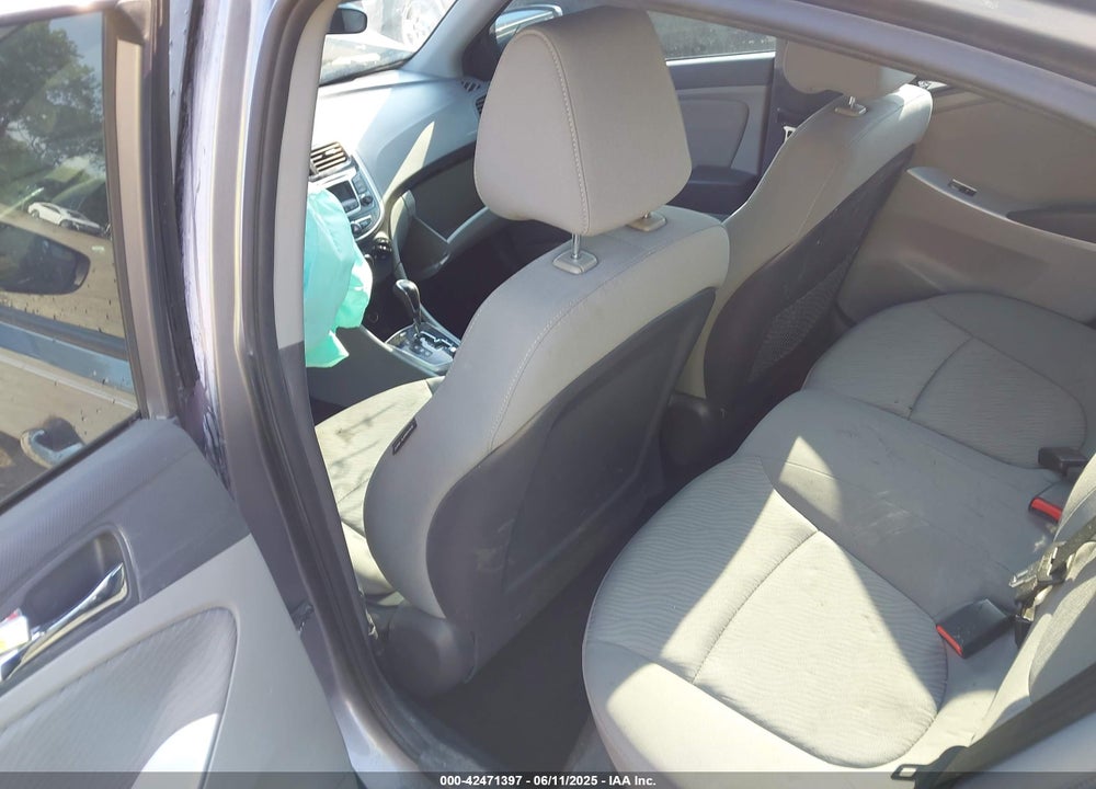 2014 HYUNDAI ACCENT VIN: KMHCU4AE8EU737235