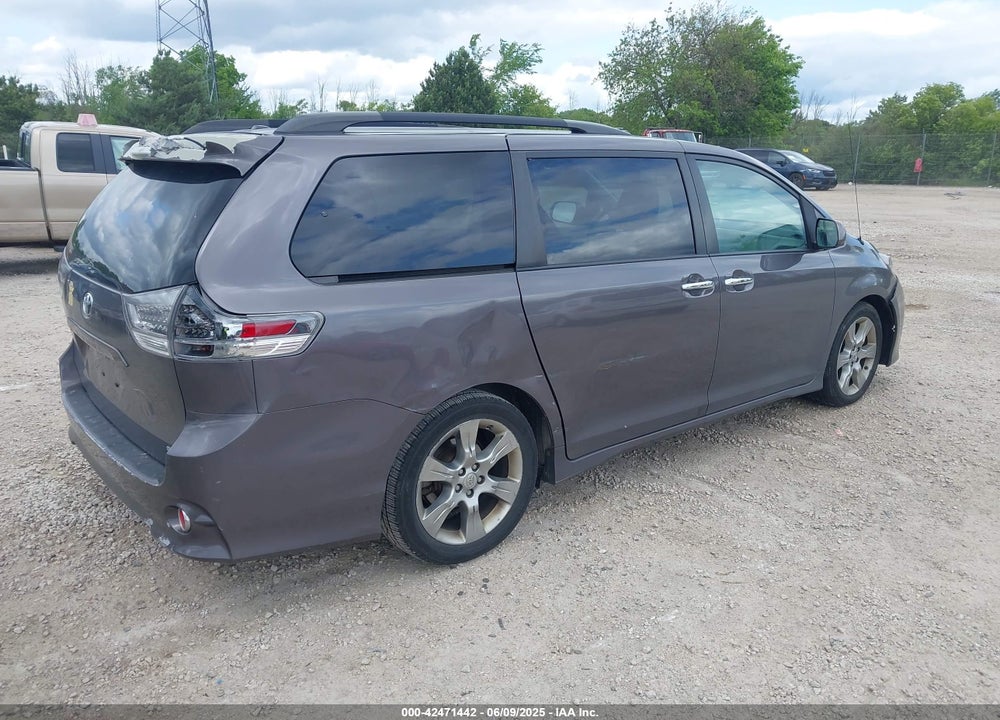 2013 TOYOTA SIENNA SE 8 PASSENGER VIN: 5TDXK3DC4DS362835