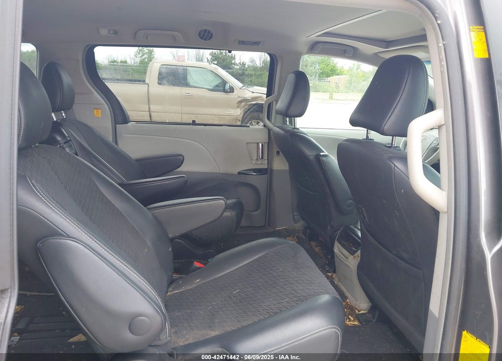 2013 TOYOTA SIENNA SE 8 PASSENGER VIN: 5TDXK3DC4DS362835