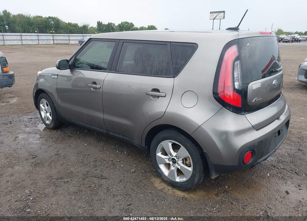 2018 KIA SOUL VIN: KNDJN2A28J7599451