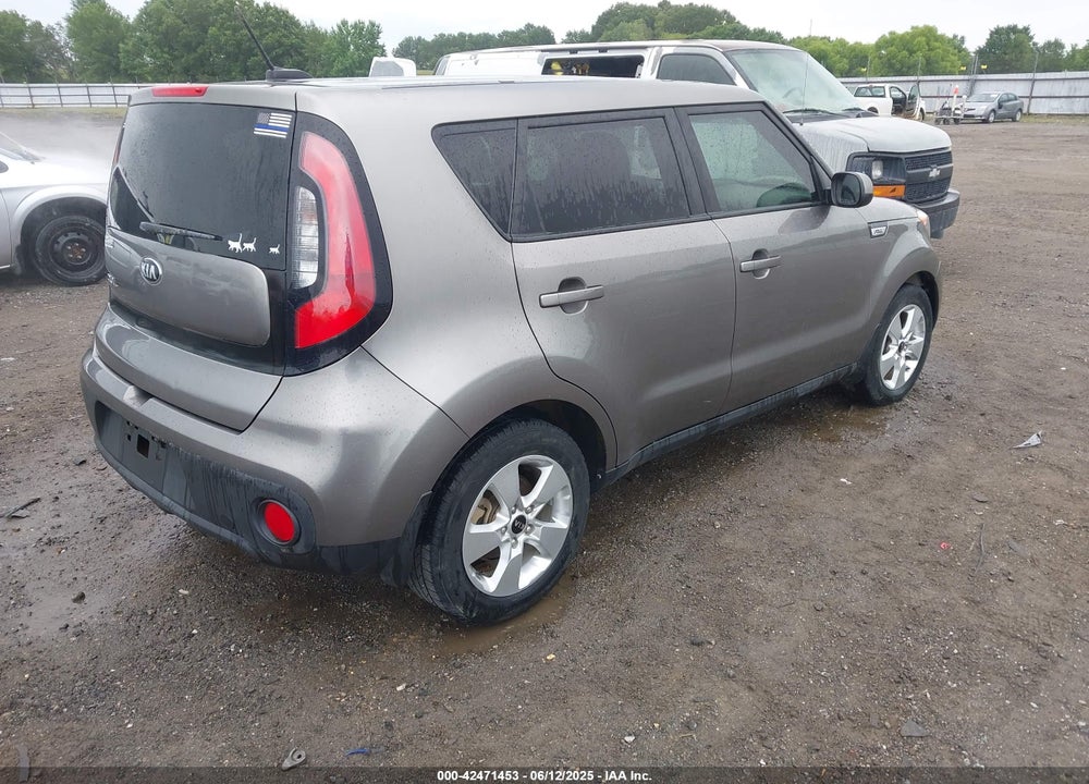 2018 KIA SOUL VIN: KNDJN2A28J7599451