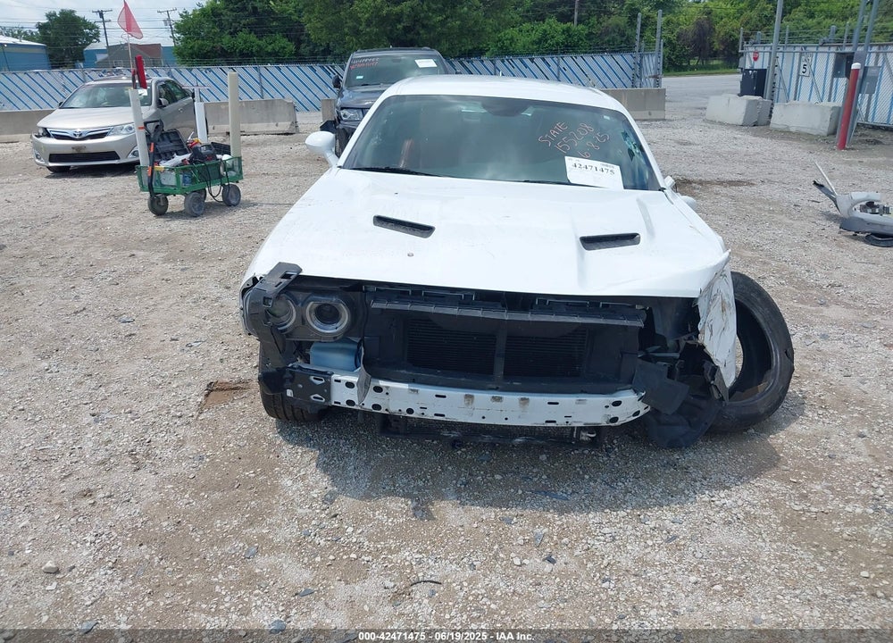 2018 DODGE CHALLENGER VIN: 2C3CDZGG7JH215630