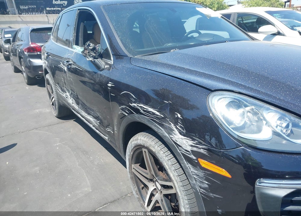 2016 PORSCHE CAYENNE VIN: WP1AA2A26GLA10262