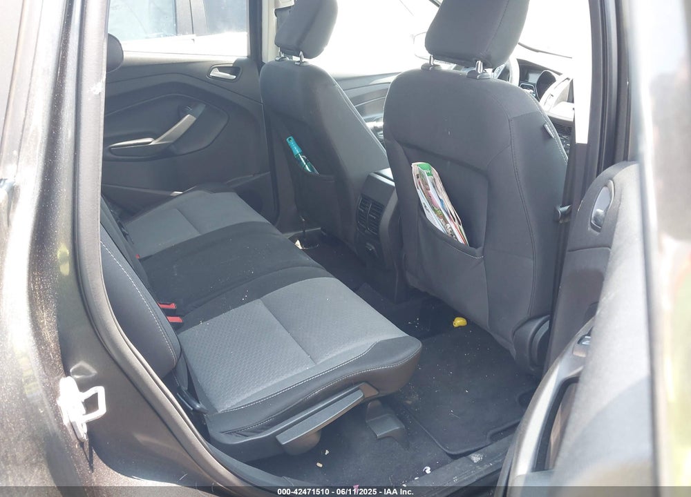 2019 FORD ESCAPE SE VIN: 1FMCU9GD2KUA74154
